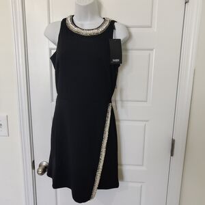 WHITE HOUSE BLACK MARKET BLACK PETITE CRYSTAL EMBELLISHED MINI DRESS SIZE 0 NWT